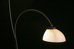 Staande lamp met asymmetrisch glas