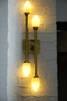 wandlamp aula doorn